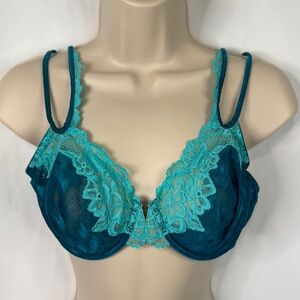 Victoria’s Secret Teal Lace Trim Bra